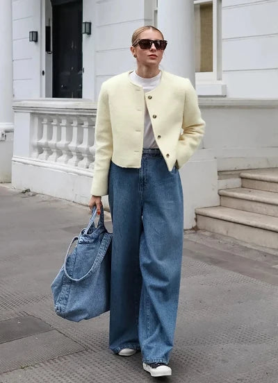 Francesca Jas | Chique Minimalistische Dames zomerjas met Tijdloos Design en Elegante Pasvorm