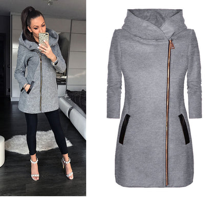 Renata Jas | Hooded Jas met Asymmetrische Rits en Slanke Pasvorm