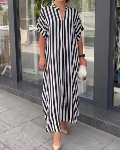 Valentina Jurk | Gestreepte Maxi Damesjurk met V-Hals en Oversized Pasvorm