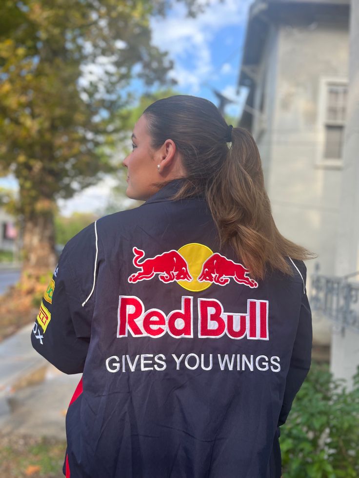 Rafaella Red Bull Racing jas unisex – oversized streetwear jack met sponsorlogo’s