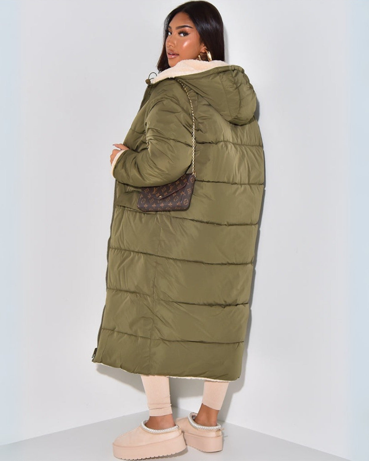 DYD Dames Omkeerbare Winterjas – Dubbelzijdig Design met Flatterende Pasvorm