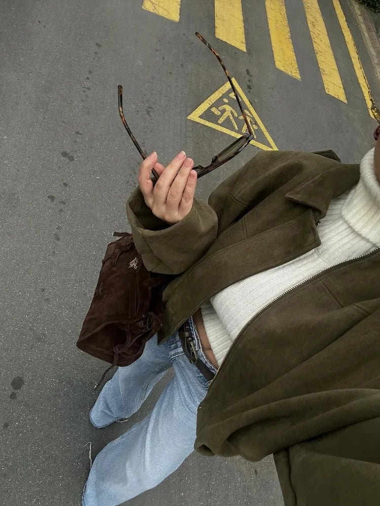 Giulia Bomberjack | Suède Damesjack met Tijdloos Bombersilhouet en Luxe Afwerking