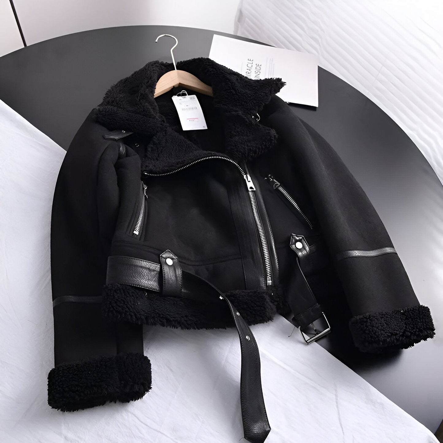 Raffaella Bikerjas Dames met Imitatiebont | Oversized Suède Look & Taille-riem